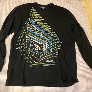 Volcom stone Boys extra large black, long sleeve T-shirt